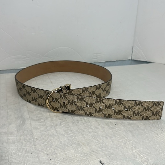 MICHAEL Michael Kors Tan and Gold Belt Elegant Accessory - Picture 7 of 7